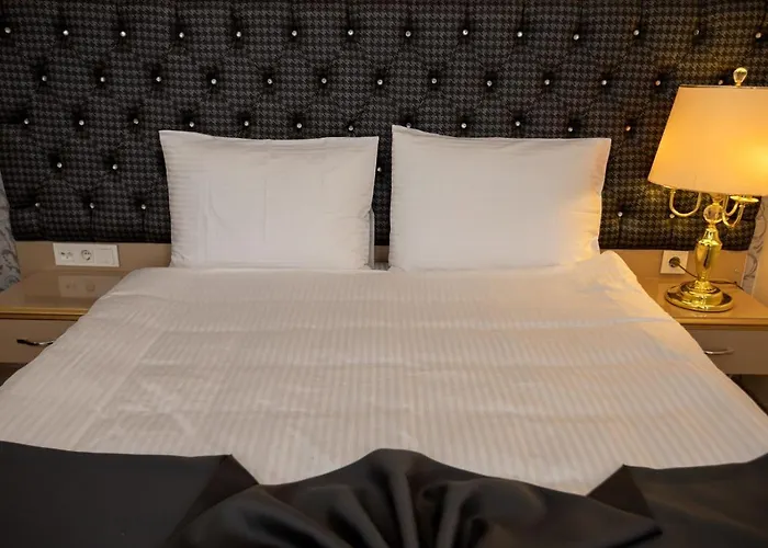 Mount Ararat Hotel